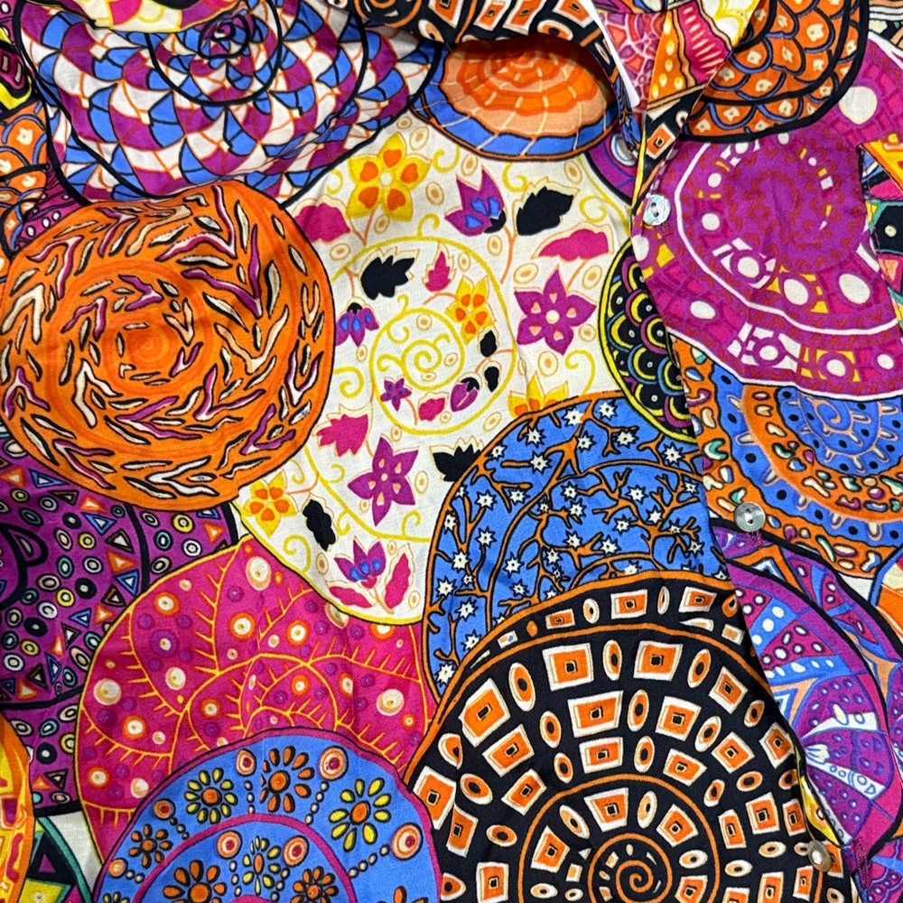 Colorful Patterned Women's Top - Picture 5 of 6